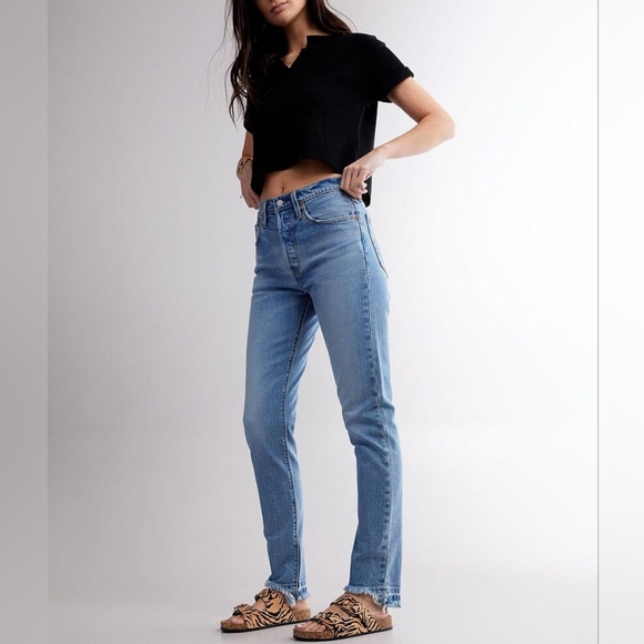 LEVI'S 501 Premium Nibbled Hem High Rise Jeans - Picture 8 of 13